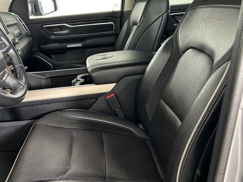 Used 2022 RAM 1500 Laramie AWD/4WD image 12