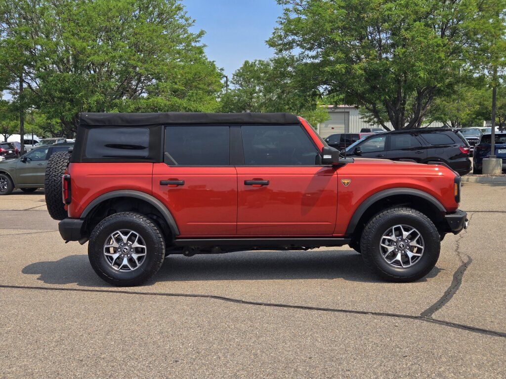 Used 2022 Ford Bronco Badlands AWD/4WD image 2