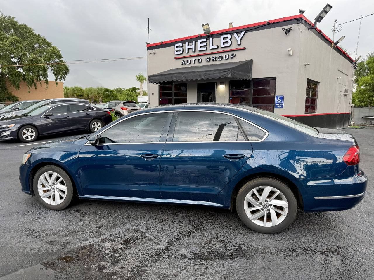 Used 2018 Volkswagen Passat 2.0T SE FWD image 6