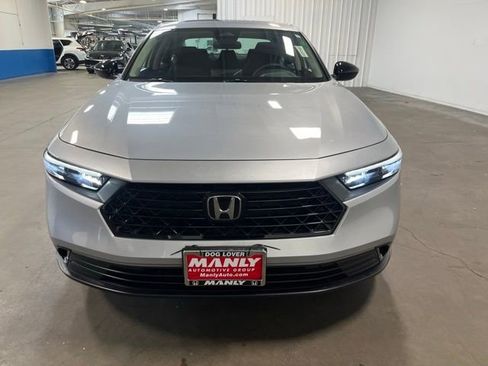 Used 2025 Honda Accord SE image 8