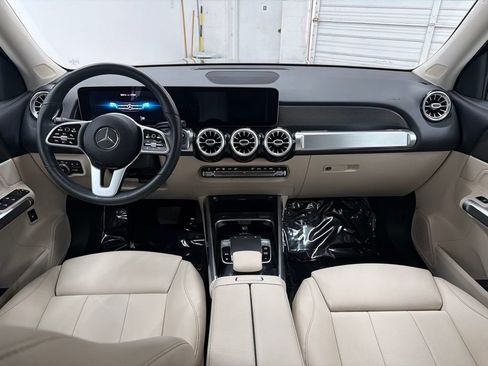 Certified 2020 Mercedes-Benz GLB 250 image 22