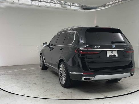 Used 2023 BMW X7 xDrive40i w/ Premium Package AWD/4WD image 2
