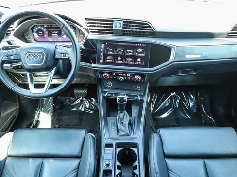 Used 2023 Audi Q3 2.0T Premium w/ Black Optic Sport Package AWD/4WD image 11