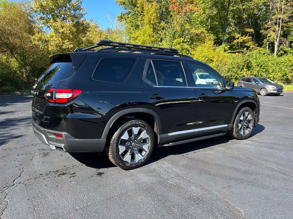 New 2026 Honda Pilot Elite image 2