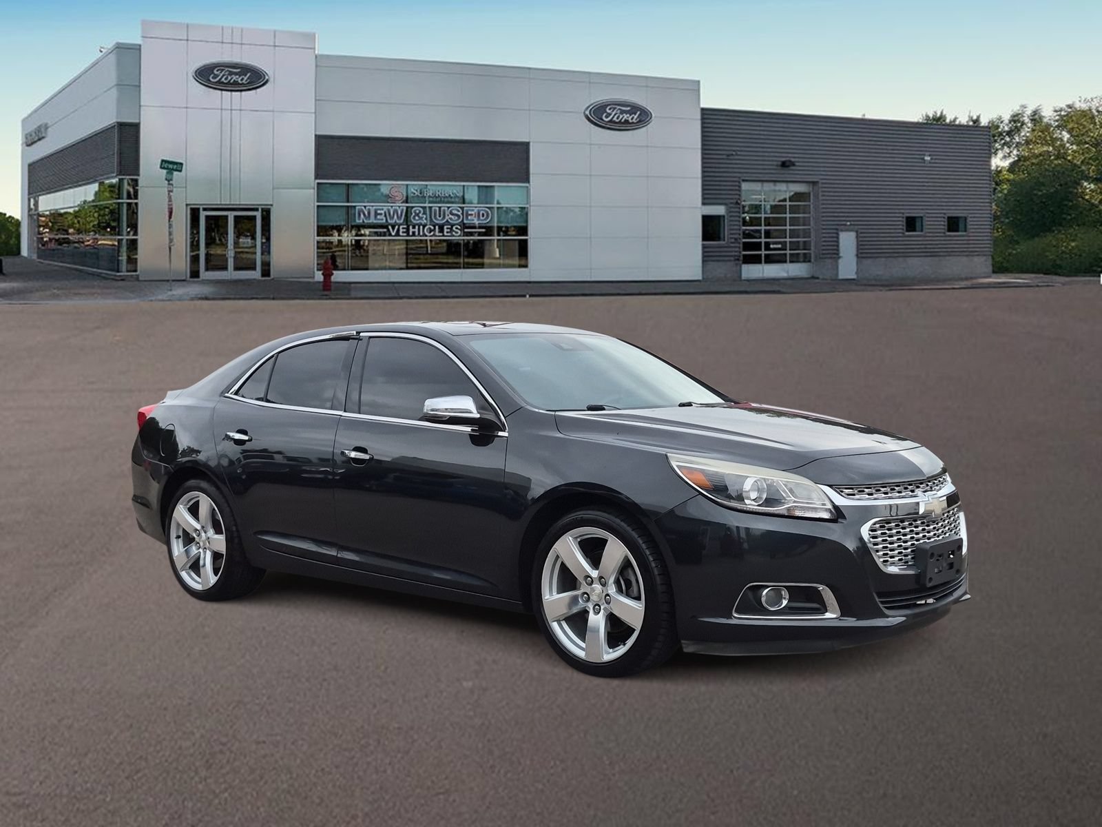 Used 2015 Chevrolet Malibu LTZ FWD image 2