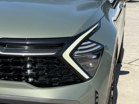 Used 2024 Kia Sportage X-Line AWD/4WD image 11