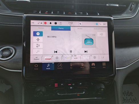 Certified 2023 Jeep Grand Cherokee L Limited w/ Luxury Tech Group II AWD/4WD image 19