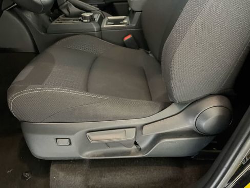 Used 2025 Toyota 4Runner SR5 AWD/4WD image 12