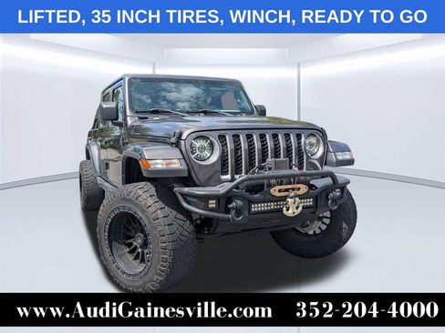 Used 2022 Jeep Gladiator Overland w/ Popular Equipment Package AWD/4WD image 1