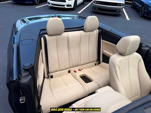 Used 2015 BMW M235i Convertible RWD image 33