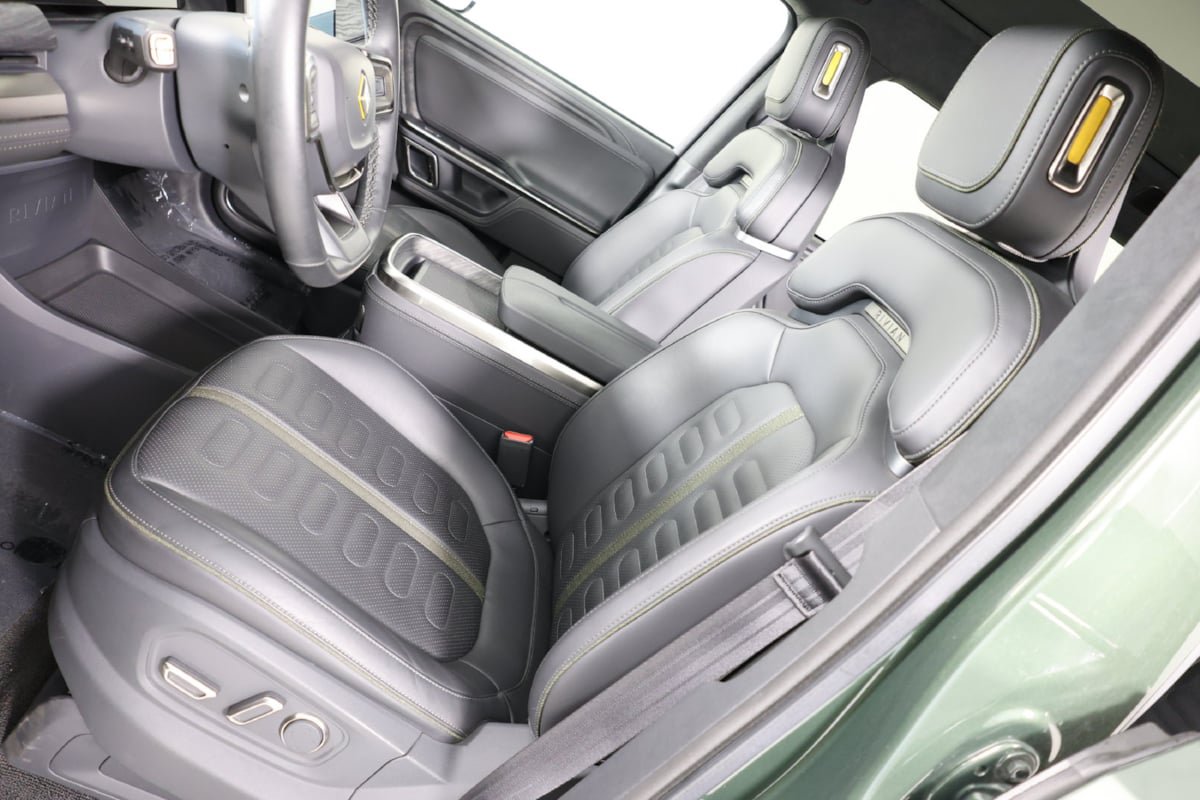 Used 2022 Rivian R1S Launch Edition Quad AWD/4WD image 9