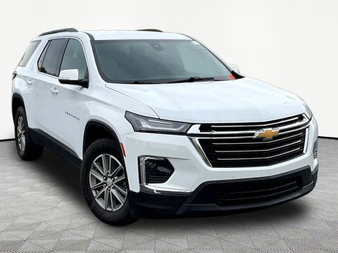 Used 2023 Chevrolet Traverse LT w/ LPO, Cargo Package AWD/4WD image 3