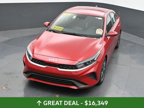 Used 2024 Kia Forte LXS image 36
