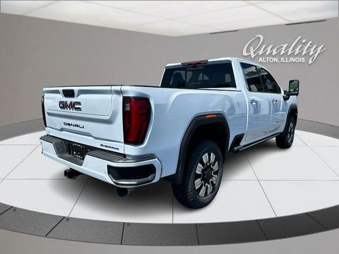 New 2026 GMC Sierra 2500 Denali w/ Denali Reserve Package AWD/4WD image 4
