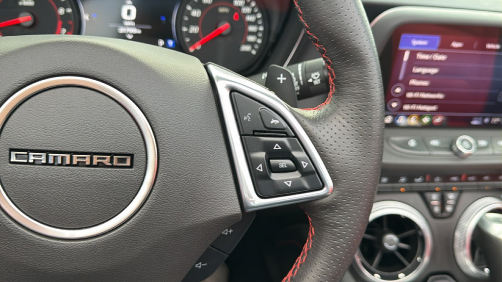 Used 2023 Chevrolet Camaro SS RWD image 26