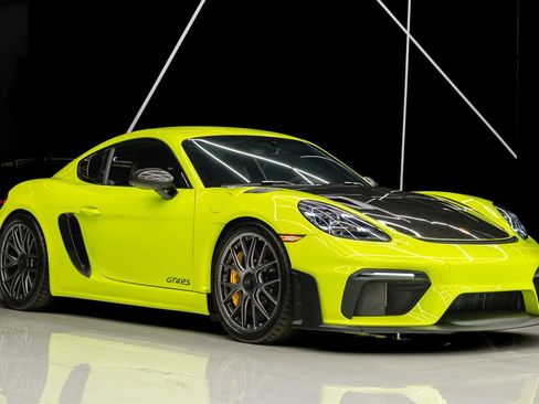 Used 2023 Porsche 718 Cayman GT4 RS image 1