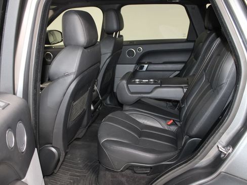 Used 2017 Land Rover Range Rover Sport SE AWD/4WD image 23