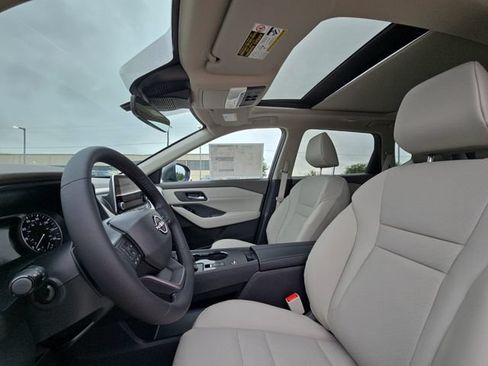 New 2026 Nissan Rogue Dark Armor FWD image 7