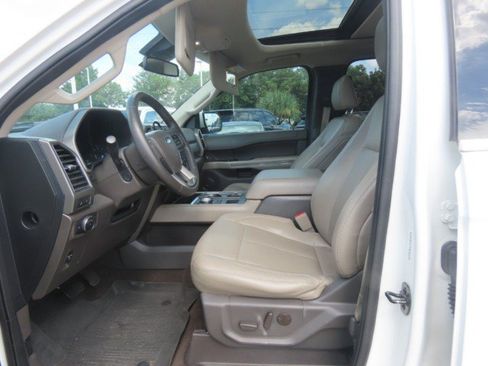 Used 2021 Ford Expedition Max XLT RWD image 23