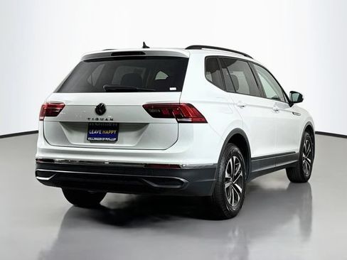 Used 2023 Volkswagen Tiguan S FWD image 7