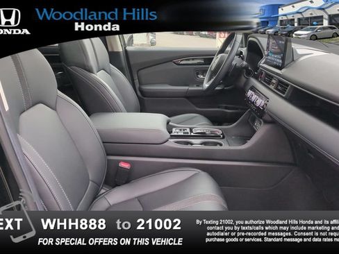 Certified 2025 Honda Pilot Touring image 24