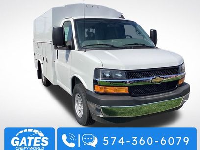 New 2025 Chevrolet Express 3500 w/ Power Convenience Package