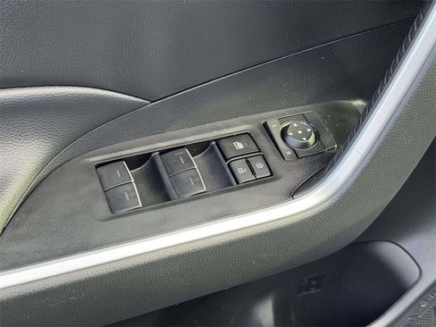 Used 2024 Toyota RAV4 XLE image 17