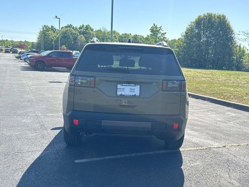 New 2026 Jeep Cherokee Laredo AWD/4WD image 31