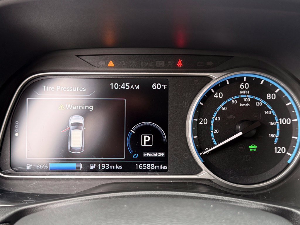 Used 2023 Nissan Leaf SV Plus FWD image 29