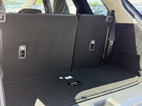 New 2027 INFINITI QX60 Luxe w/ Cargo Package AWD/4WD image 23