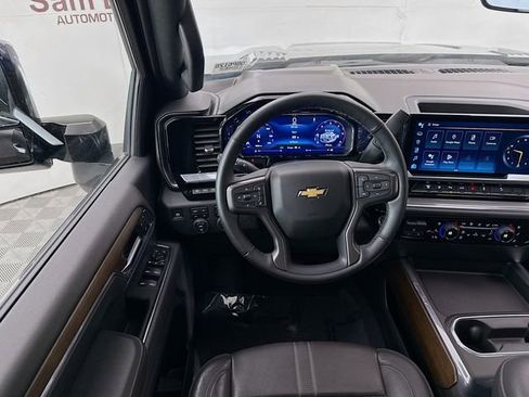 Used 2025 Chevrolet Silverado 2500 High Country w/ Technology Package AWD/4WD image 26
