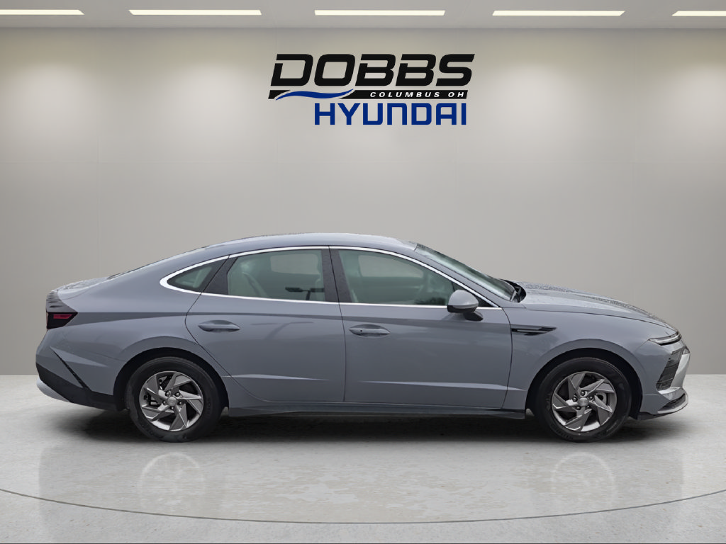 Used 2026 Hyundai Sonata SE FWD image 6