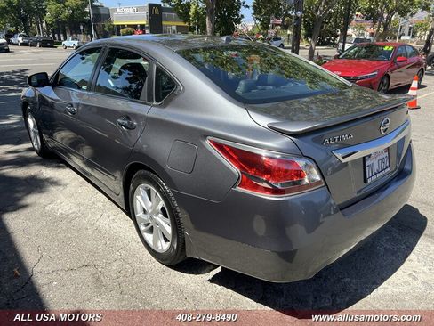 Used 2015 Nissan Altima 2.5 SL w/ Technology Package FWD image 7