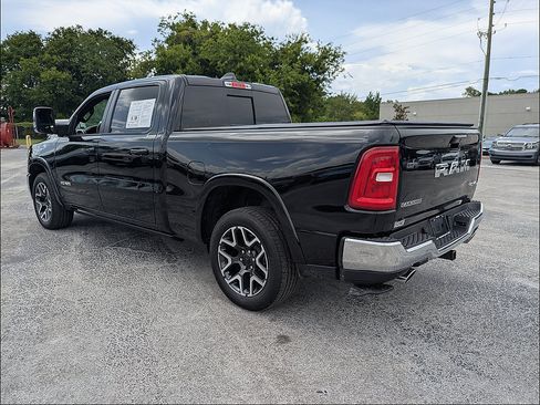 Used 2025 RAM 1500 Laramie w/ Advanced Safety Group II AWD/4WD image 7