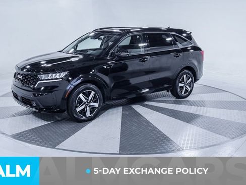 Used 2023 Kia Sorento EX w/ Panoramic Sunroof Package FWD image 3