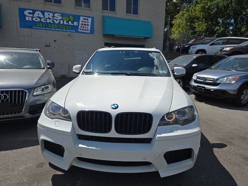 Used 2011 BMW X5 M image 4