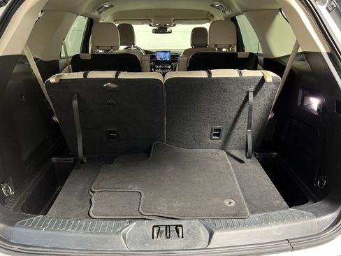 Used 2021 Ford Explorer Limited image 26