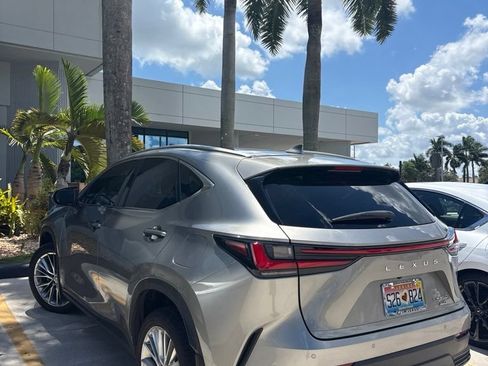 Used 2023 Lexus NX 350 AWD w/ Vision Package image 7