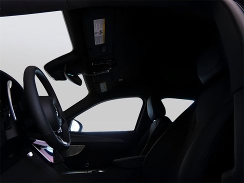 New 2024 Maserati Grecale GT image 50