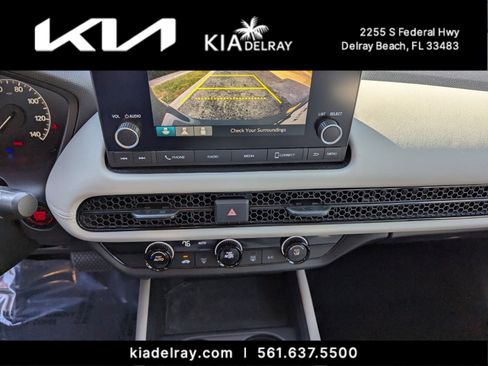 Used 2023 Honda HR-V LX image 22