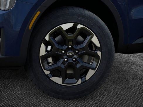New 2026 Kia Sorento S image 9