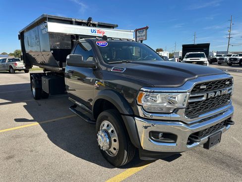 Used 2021 RAM 5500 Tradesman image 12