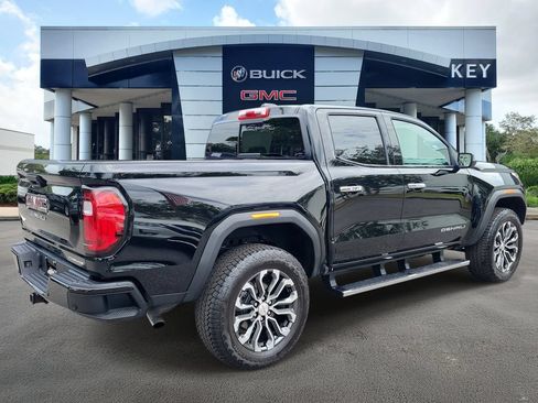 Used 2026 GMC Canyon Denali AWD/4WD image 4