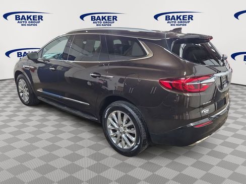 Used 2018 Buick Enclave Premium w/ Experience Buick Package FWD image 6