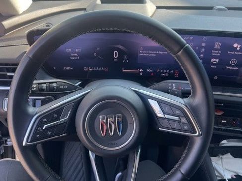 Used 2024 Buick Envision Preferred image 17