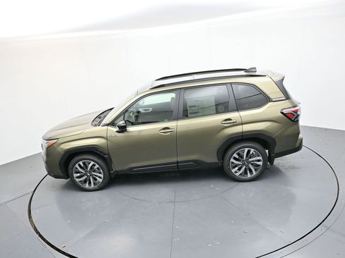 New 2025 Subaru Forester Touring image 21