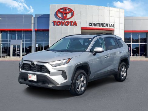 Certified 2025 Toyota RAV4 XLE AWD/4WD image 3