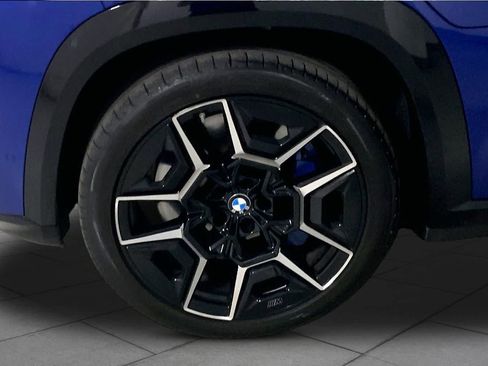 Certified 2023 BMW XM AWD/4WD image 10