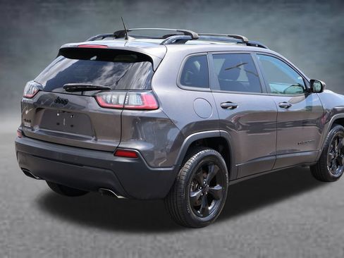 Used 2020 Jeep Cherokee Latitude Plus AWD/4WD image 3