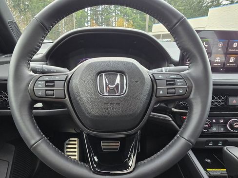 Certified 2025 Honda Accord Sport image 15